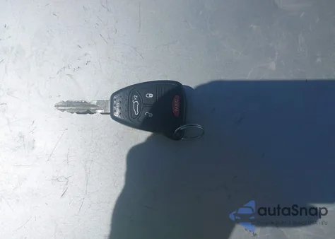 2013 Chrysler 200 Lx из США, поврежденный, VIN 1C3CCBAG2DN767535